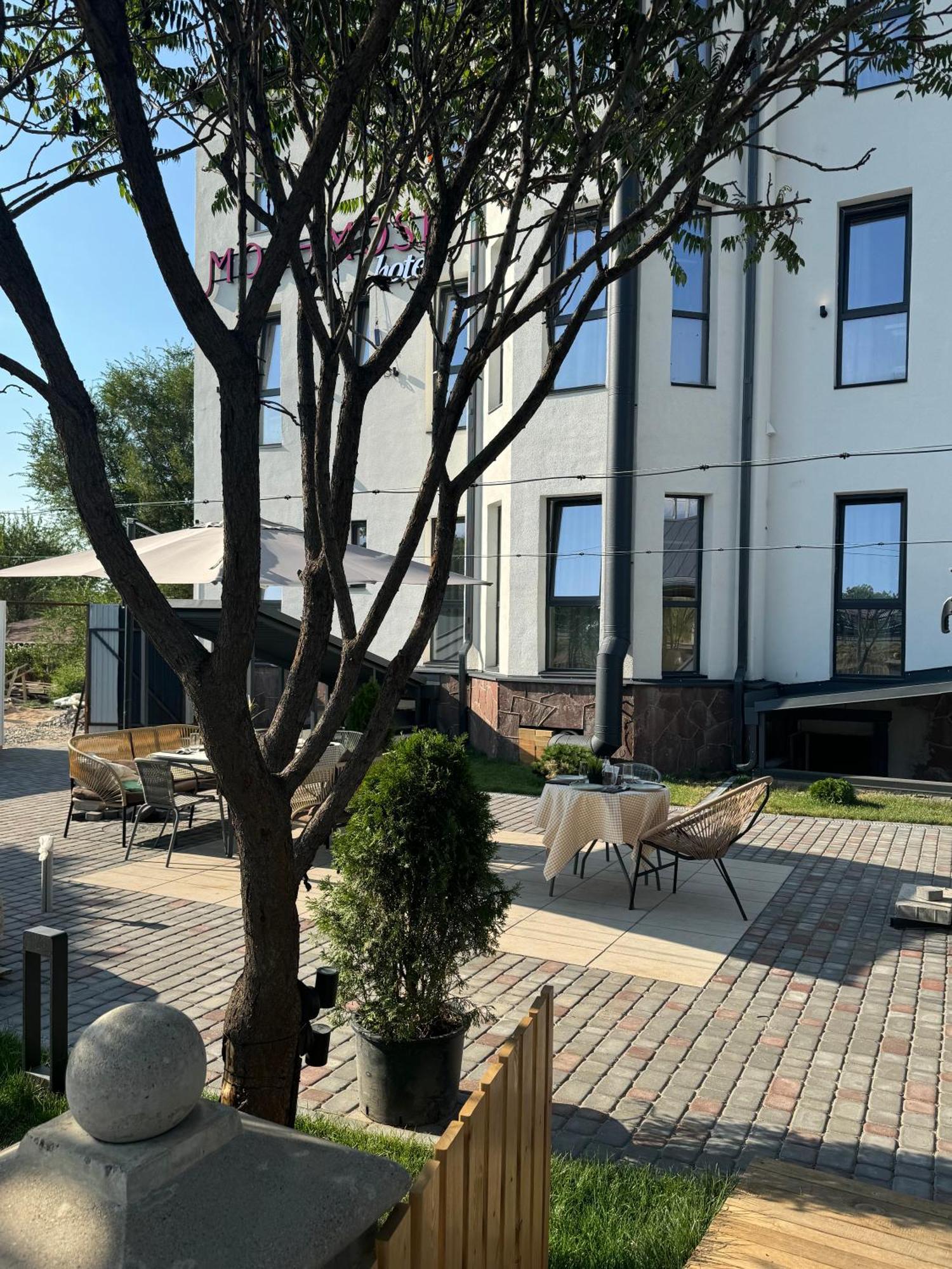 Mosh Mosh Boutique Hotel Almaty Ngoại thất bức ảnh
