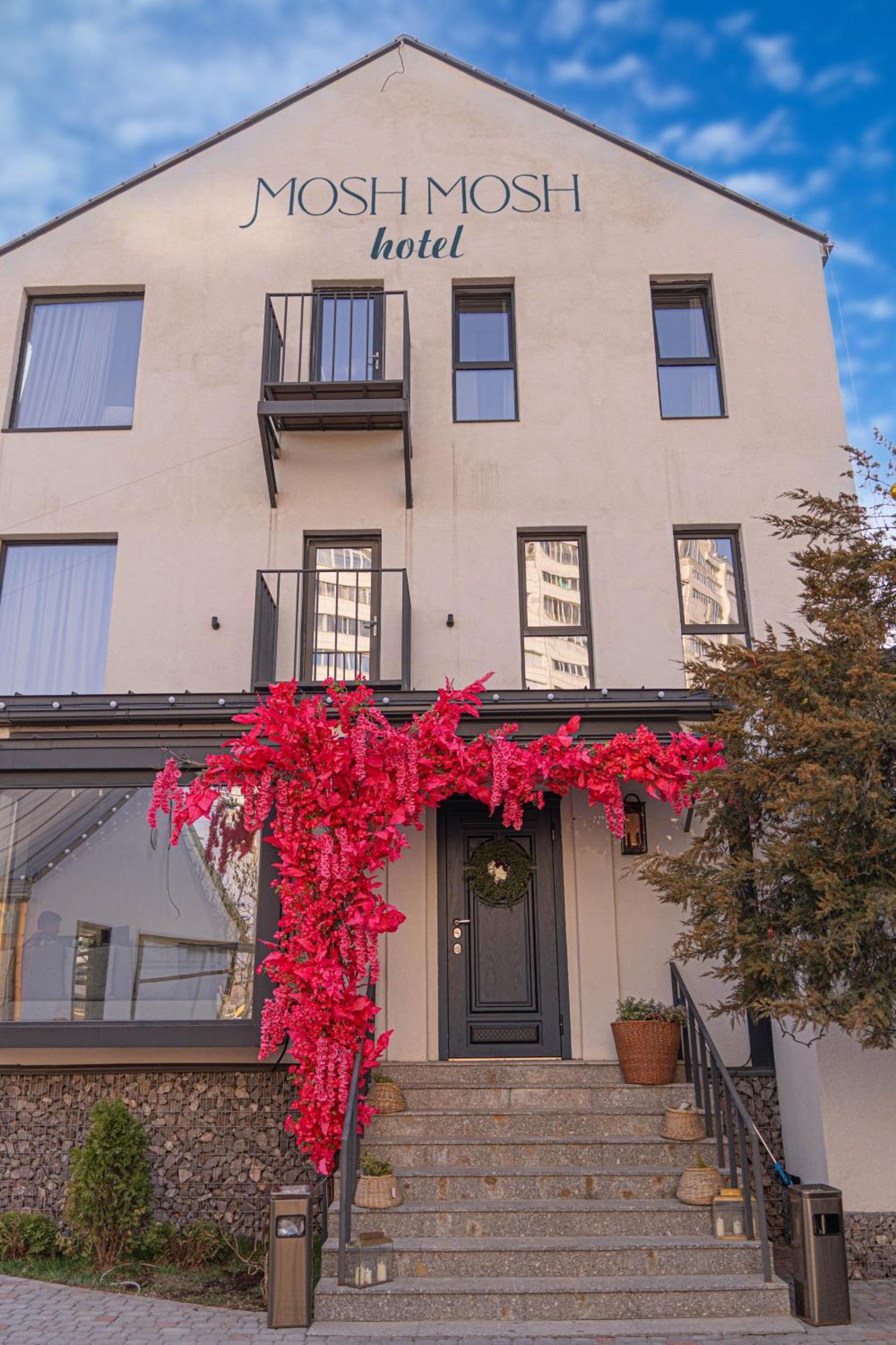 Mosh Mosh Boutique Hotel Almaty Ngoại thất bức ảnh